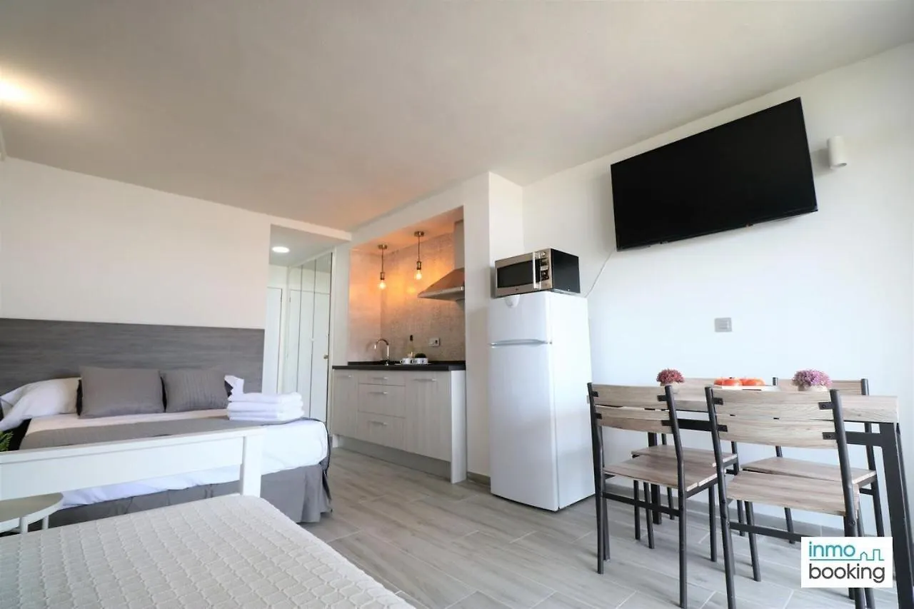 InmoBooking Experience Internacional Salou 0*,